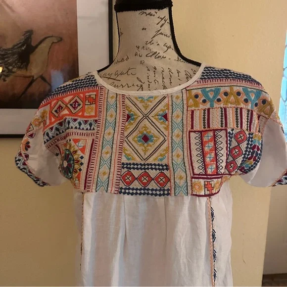 Johnny Was Arwen White Linen Boho Dress or Tunic - Picture 2 of 6